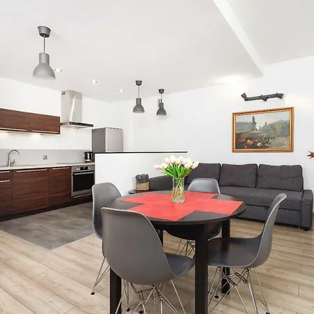 Cracow Miodowa By Renters Apartment